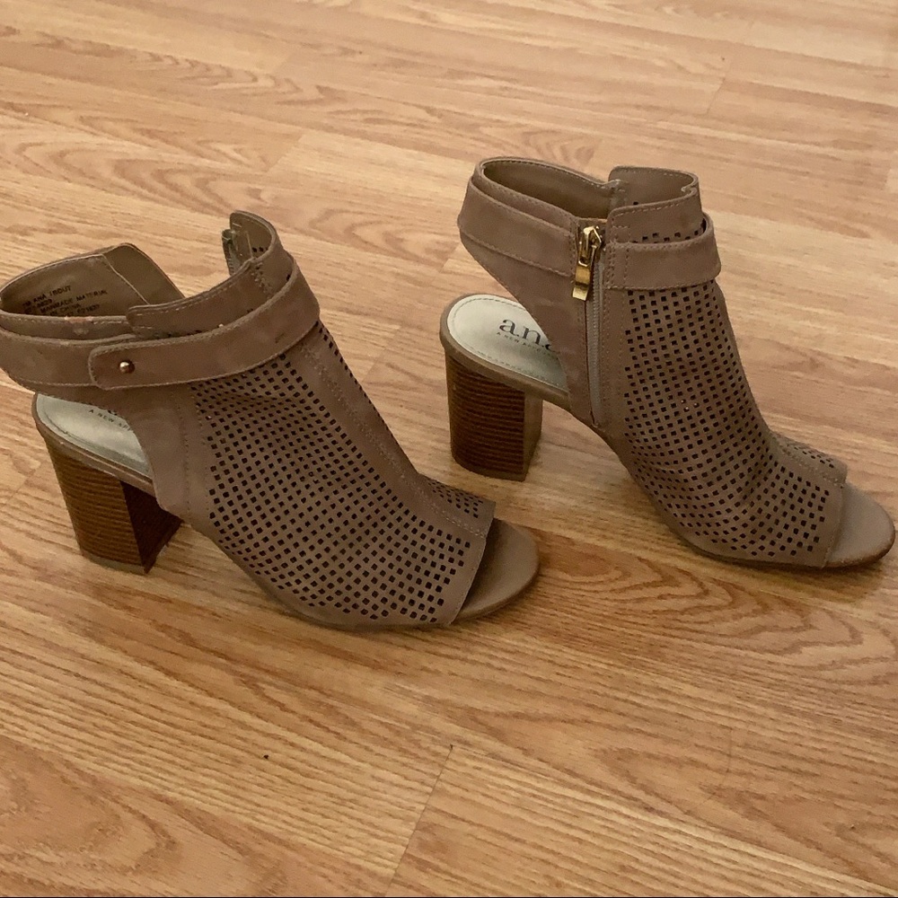 heels